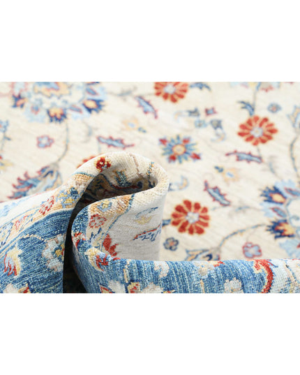 Ziegler 5' 6" X 8' 1" Hand Knotted Wool Rug 5' 6" X 8' 1" (168 X 246) / Ivory / Wool