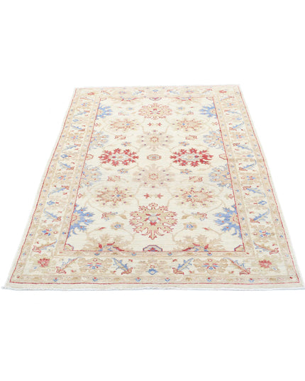 Ziegler 4' 2" X 5' 8" Hand Knotted Wool Rug 4' 2" X 5' 8" (127 X 173) / Ivory / Wool