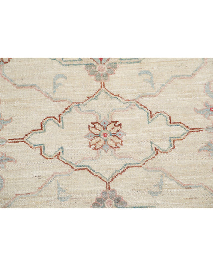 Ziegler 7' 11" X 11' 7" Hand Knotted Wool Rug 7' 11" X 11' 7" (241 X 353) / Ivory / Wool