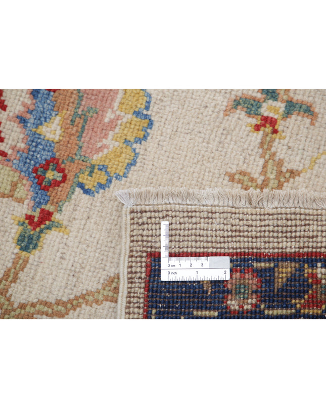 Ziegler 6' 5" X 10' 2" Hand Knotted Wool Rug 6' 5" X 10' 2" (196 X 310) / Ivory / Wool