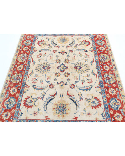 Ziegler 4' 10" X 6' 4" Hand Knotted Wool Rug 4' 10" X 6' 4" (147 X 193) / Ivory / Wool