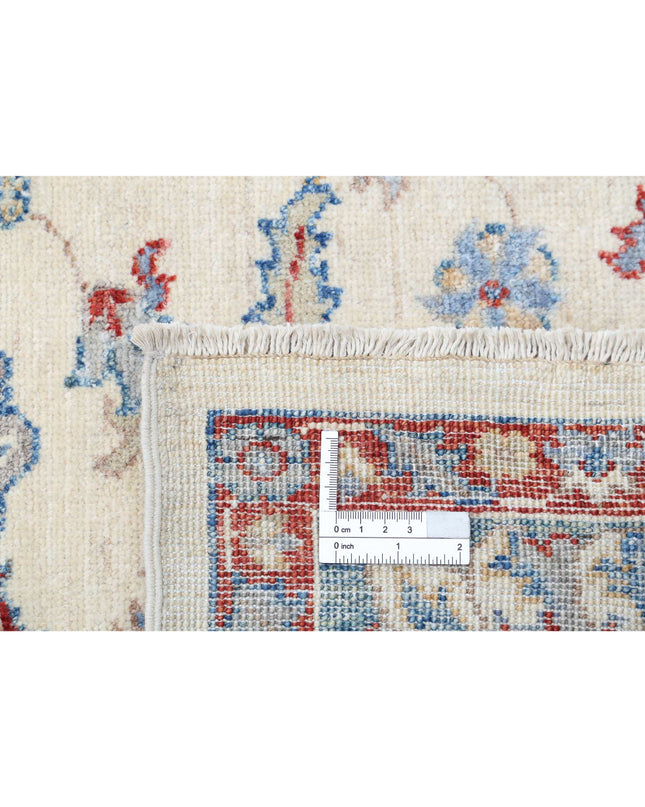 Ziegler 5' 6" X 7' 10" Hand Knotted Wool Rug 5' 6" X 7' 10" (168 X 239) / Ivory / Wool