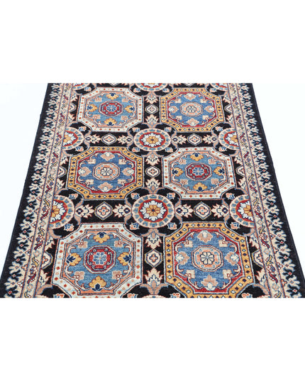 Ziegler 3' 2" X 4' 8" Hand Knotted Wool Rug 3' 2" X 4' 8" (97 X 142) / Black / Wool