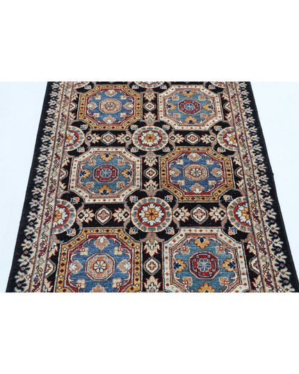 Ziegler 3' 3" X 4' 8" Hand Knotted Wool Rug 3' 3" X 4' 8" (99 X 142) / Black / Wool