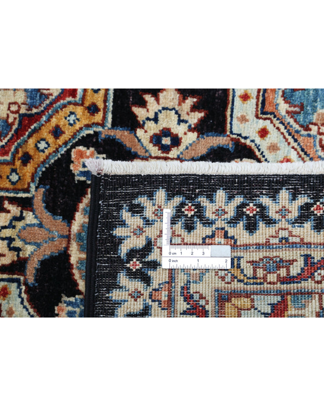 Ziegler 3' 3" X 4' 8" Hand Knotted Wool Rug 3' 3" X 4' 8" (99 X 142) / Black / Wool