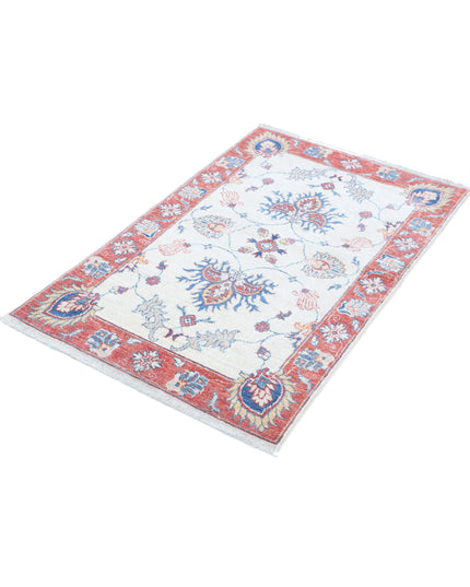 Ziegler 2' 7" X 4' 3" Hand Knotted Wool Rug 2' 7" X 4' 3" (79 X 130) / Ivory / Wool