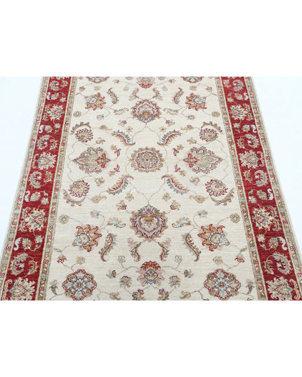 Ziegler 3' 10" X 5' 8" Hand Knotted Wool Rug 3' 10" X 5' 8" (117 X 173) / Ivory / Wool