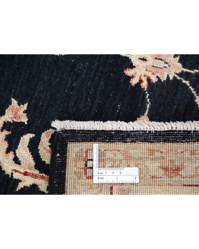 Ziegler 6' 8" X 9' 4" Hand Knotted Wool Rug 6' 8" X 9' 4" (203 X 284) / Black / Wool