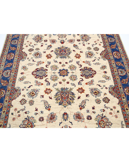 Ziegler 5' 5" X 7' 5" Hand Knotted Wool Rug 5' 5" X 7' 5" (165 X 226) / Ivory / Wool