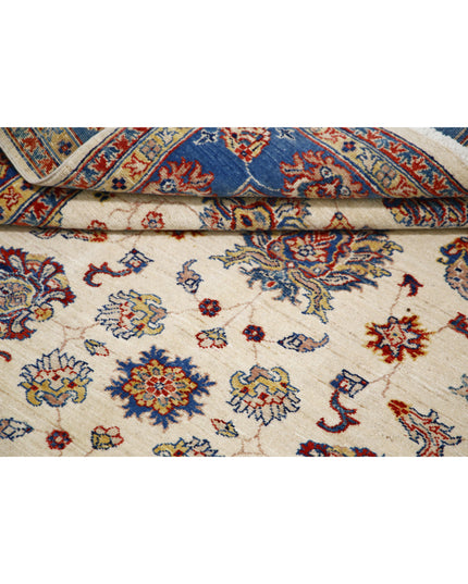 Ziegler 5' 5" X 7' 5" Hand Knotted Wool Rug 5' 5" X 7' 5" (165 X 226) / Ivory / Wool