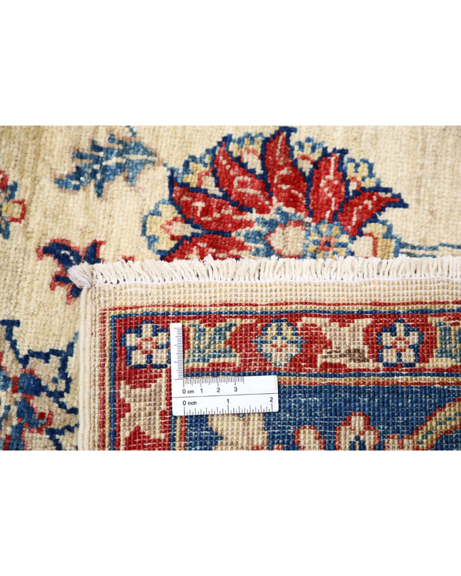 Ziegler 5' 8" X 7' 10" Hand Knotted Wool Rug 5' 8" X 7' 10" (173 X 239) / Ivory / Wool