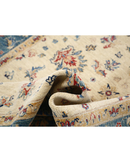 Ziegler 4' 11" X 6' 7" Hand Knotted Wool Rug 4' 11" X 6' 7" (150 X 201) / Ivory / Wool