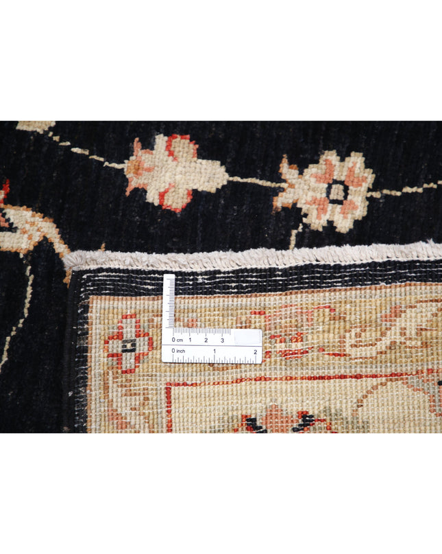 Ziegler 5' 2" X 6' 8" Hand Knotted Wool Rug 5' 2" X 6' 8" (158 X 203) / Black / Wool