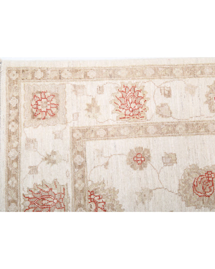 Ziegler 4' 11" X 6' 2" Hand Knotted Wool Rug 4' 11" X 6' 2" (150 X 188) / Ivory / Wool