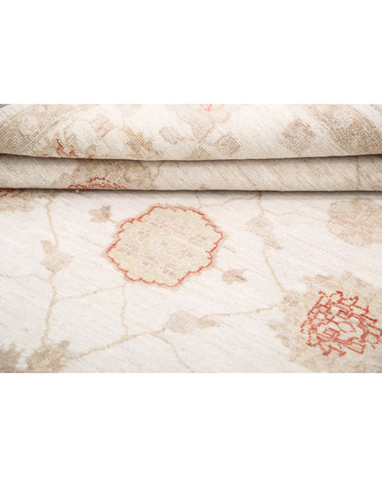 Ziegler 4' 11" X 6' 2" Hand Knotted Wool Rug 4' 11" X 6' 2" (150 X 188) / Ivory / Wool