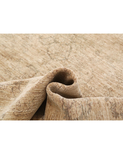 Ziegler 6' 6" X 9' 3" Hand Knotted Wool Rug 6' 6" X 9' 3" (198 X 282) / Brown / Wool