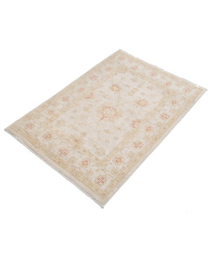 Ziegler 2' 8" X 3' 11" Hand Knotted Wool Rug 2' 8" X 3' 11" (81 X 119) / Ivory / Wool