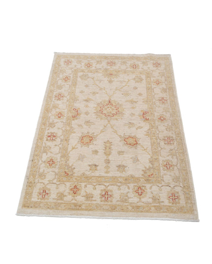Ziegler 2' 8" X 3' 11" Hand Knotted Wool Rug 2' 8" X 3' 11" (81 X 119) / Ivory / Wool