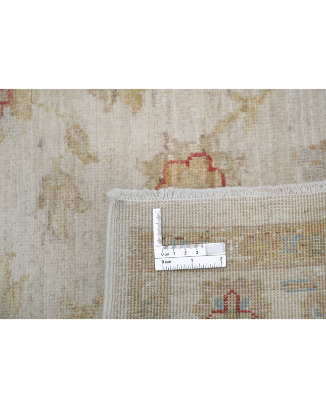 Ziegler 2' 8" X 3' 11" Hand Knotted Wool Rug 2' 8" X 3' 11" (81 X 119) / Ivory / Wool