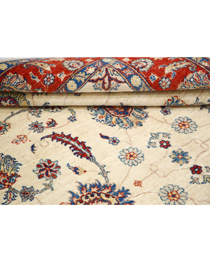 Ziegler 5' 5" X 7' 9" Hand Knotted Wool Rug 5' 5" X 7' 9" (165 X 236) / Ivory / Wool