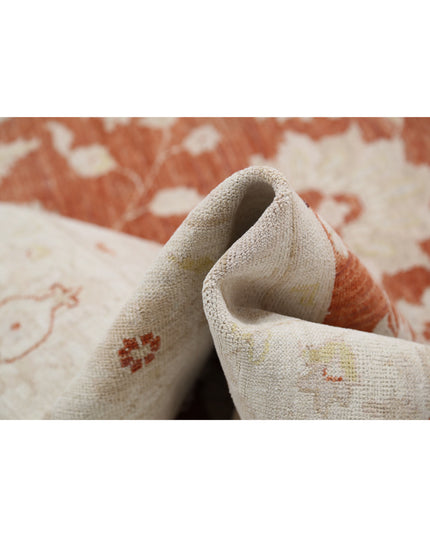 Ziegler 7' 10" X 9' 7" Hand Knotted Wool Rug 7' 10" X 9' 7" (239 X 292) / Ivory / Wool