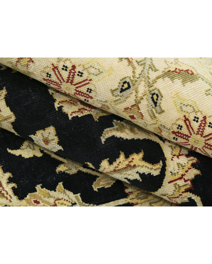 Ziegler 7' 10" X 9' 9" Hand Knotted Wool Rug 7' 10" X 9' 9" (239 X 297) / Black / Wool