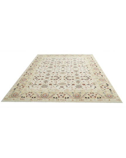 Ziegler 7' 11" X 9' 7" Hand Knotted Wool Rug 7' 11" X 9' 7" (241 X 292) / Ivory / Wool