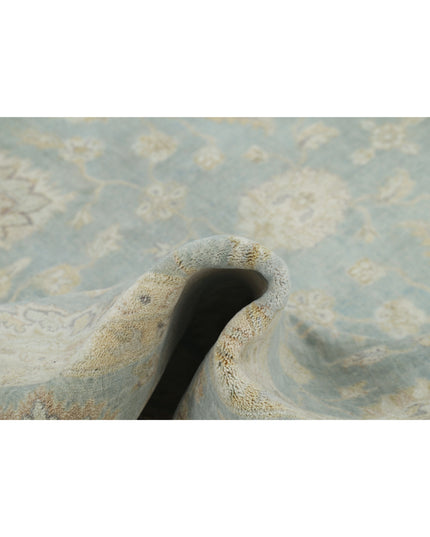 Ziegler 7' 11" X 9' 10" Hand Knotted Wool Rug 7' 11" X 9' 10" (241 X 300) / Ivory / Wool