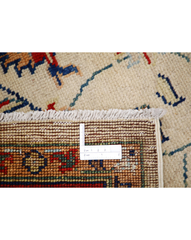 Ziegler 5' 7" X 7' 11" Hand Knotted Wool Rug 5' 7" X 7' 11" (170 X 241) / Ivory / Wool