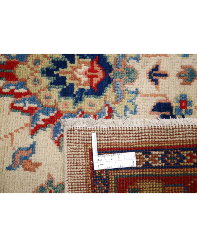 Ziegler 4' 9" X 5' 9" Hand Knotted Wool Rug 4' 9" X 5' 9" (145 X 175) / Ivory / Wool