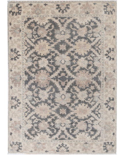 Ziegler 3' 9" X 5' 7" Hand Knotted Wool Rug 3' 9" X 5' 7" (114 X 170) / Grey / Wool