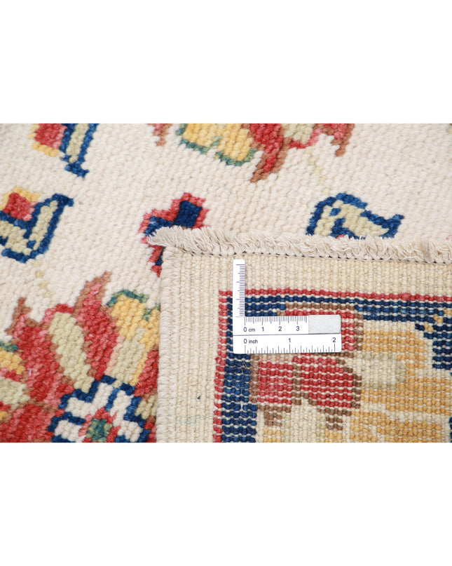 Ziegler 2' 7" X 3' 9" Hand Knotted Wool Rug 2' 7" X 3' 9" (79 X 114) / Ivory / Wool