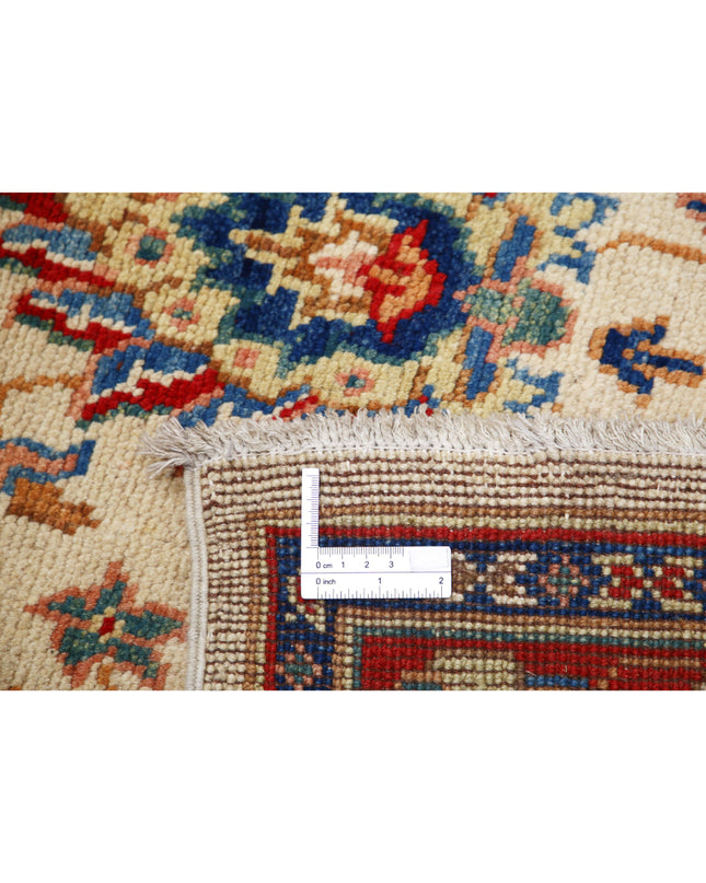 Ziegler 4' 0" X 6' 7" Hand Knotted Wool Rug 4' 0" X 6' 7" (122 X 201) / Beige / Wool