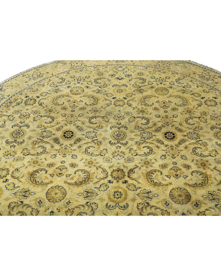 Ziegler 7' 4" X 7' 7" Hand Knotted Wool Rug 7' 4" X 7' 7" (223 X 231) / Beige / Wool
