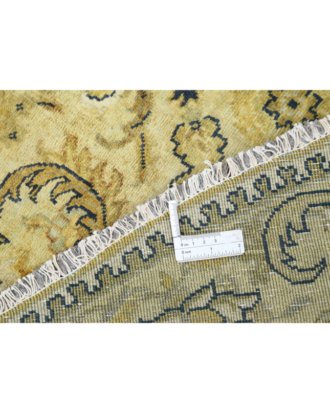 Ziegler 7' 4" X 7' 7" Hand Knotted Wool Rug 7' 4" X 7' 7" (223 X 231) / Beige / Wool