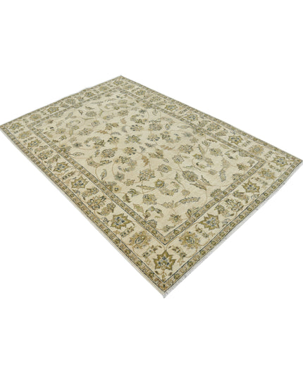 Ziegler 4' 5" X 6' 5" Hand Knotted Wool Rug 4' 5" X 6' 5" (135 X 196) / Ivory / Wool