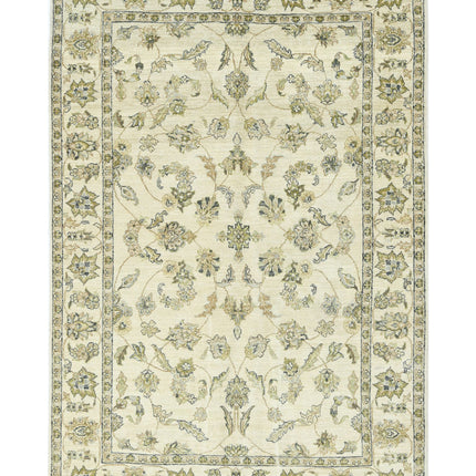 Ziegler 4' 5" X 6' 5" Hand Knotted Wool Rug 4' 5" X 6' 5" (135 X 196) / Ivory / Wool
