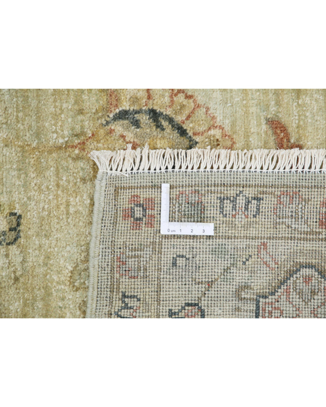 Ziegler 5' 4" X 7' 9" Hand Knotted Wool Rug 5' 4" X 7' 9" (162 X 236) / Green / Wool