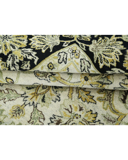 Ziegler 7' 9" X 9' 4" Hand Knotted Wool Rug 7' 9" X 9' 4" (236 X 284) / Green / Wool