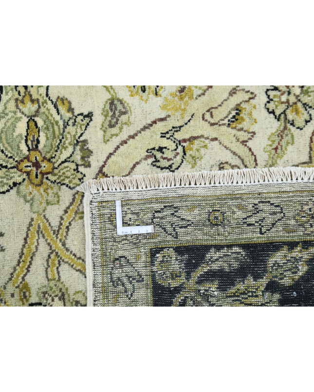 Ziegler 7' 9" X 9' 4" Hand Knotted Wool Rug 7' 9" X 9' 4" (236 X 284) / Green / Wool