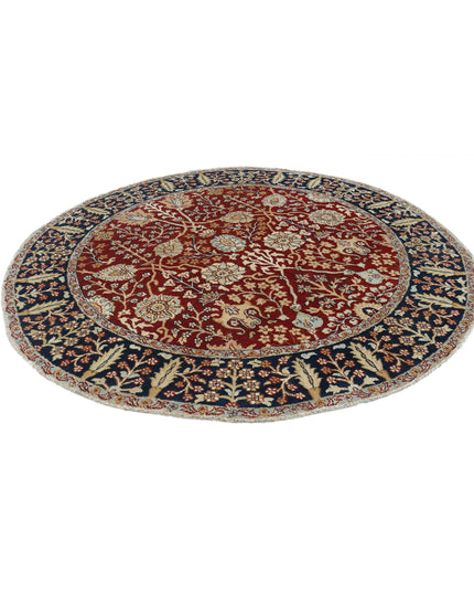 Ziegler 7' 7" X 7' 9" Hand Knotted Wool Rug 7' 7" X 7' 9" (231 X 236) / Red / Wool