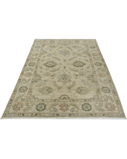Ziegler 4' 5" X 6' 10" Hand Knotted Wool Rug 4' 5" X 6' 10" (135 X 208) / Ivory / Wool