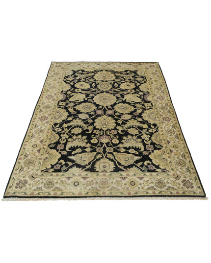 Ziegler 4' 0" X 5' 9" Hand Knotted Wool Rug 4' 0" X 5' 9" (122 X 175) / Black / Wool