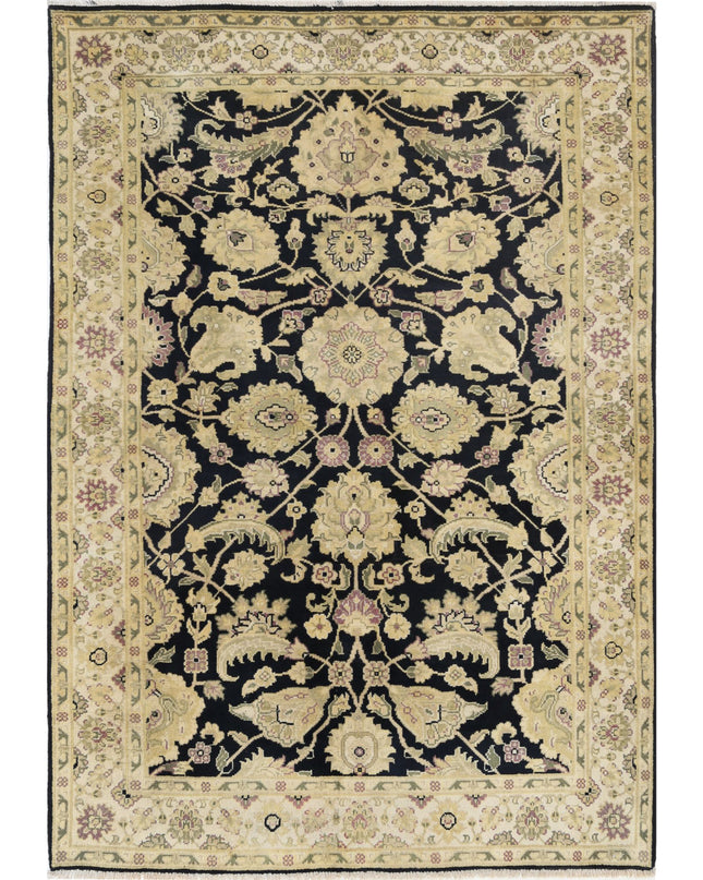 Ziegler 4' 0" X 5' 9" Hand Knotted Wool Rug 4' 0" X 5' 9" (122 X 175) / Black / Wool