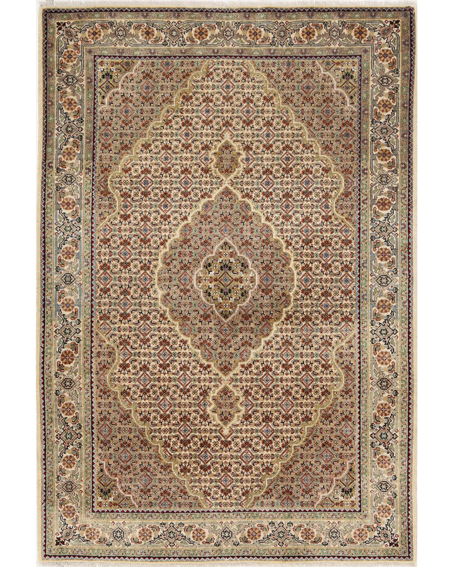 Ziegler 4' 0" X 5' 11" Hand Knotted Wool Rug 4' 0" X 5' 11" (122 X 180) / Beige / Wool