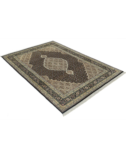 Ziegler 4' 7" X 6' 7" Hand Knotted Wool Rug 4' 7" X 6' 7" (140 X 201) / Black / Wool