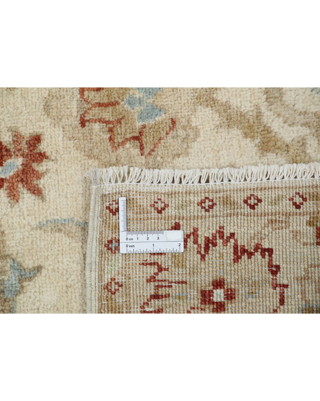 Ziegler 4' 1" X 6' 0" Hand Knotted Wool Rug 4' 1" X 6' 0" (124 X 183) / Ivory / Wool