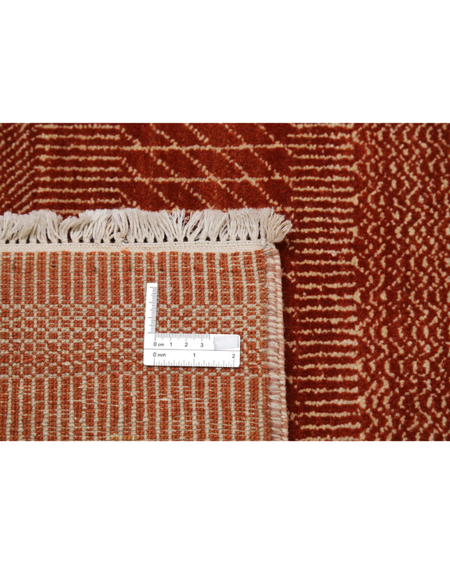 Ziegler 4' 0" X 5' 10" Hand Knotted Wool Rug 4' 0" X 5' 10" (122 X 178) / Rust / Wool