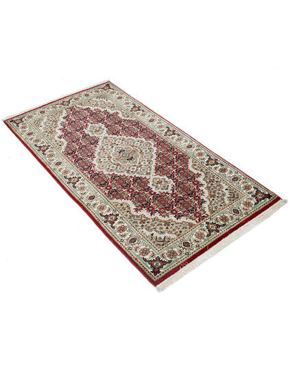 Ziegler 2' 3" X 4' 5" Hand Knotted Wool Rug 2' 3" X 4' 5" (69 X 135) / Red / Wool