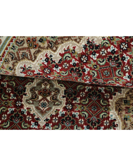 Ziegler 2' 3" X 4' 5" Hand Knotted Wool Rug 2' 3" X 4' 5" (69 X 135) / Red / Wool